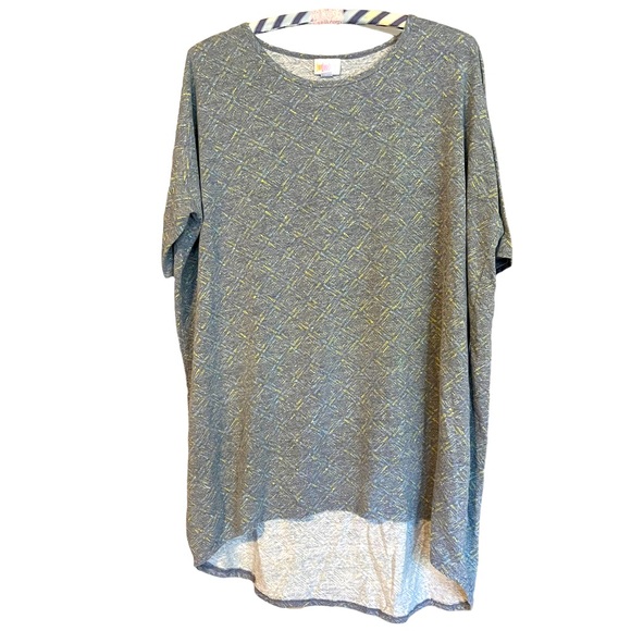 LuLaRoe Tops - LuLaRoe ~ Women's High Low Light  Blue Quarter Sleeve Shirt Size Large